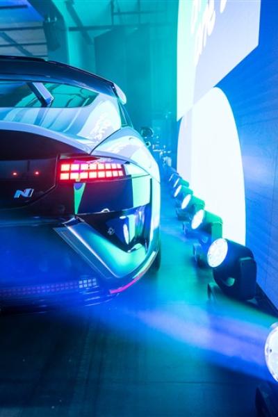 Ev 01